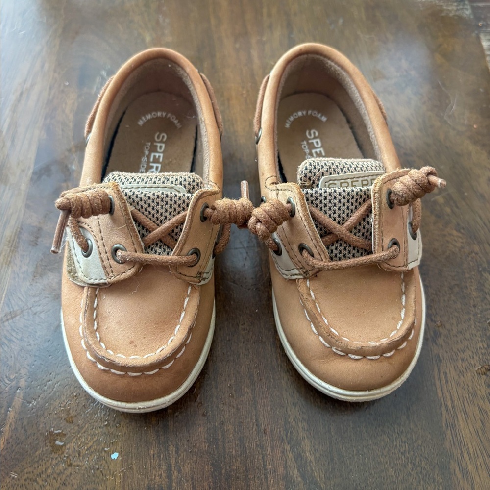 Sperry Toddler Tan Dress Shoes with Lace-Up Design and Suede Finish